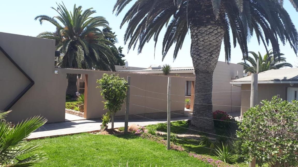 The Mole Guesthouse Swakopmund Luaran gambar