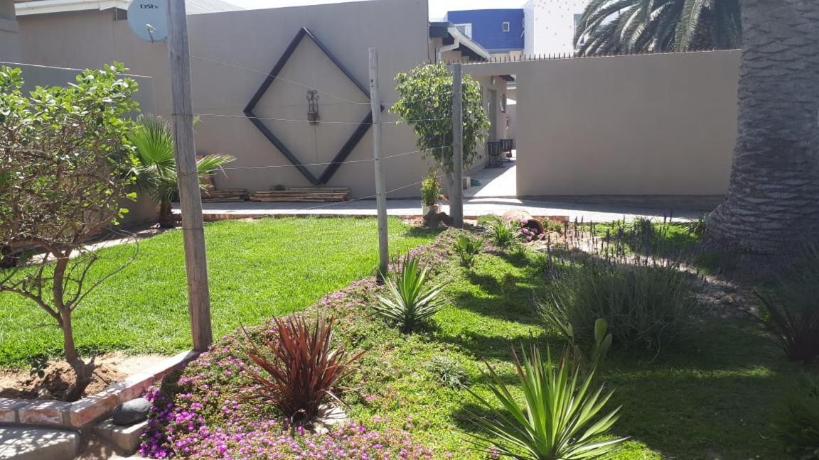 The Mole Guesthouse Swakopmund Luaran gambar