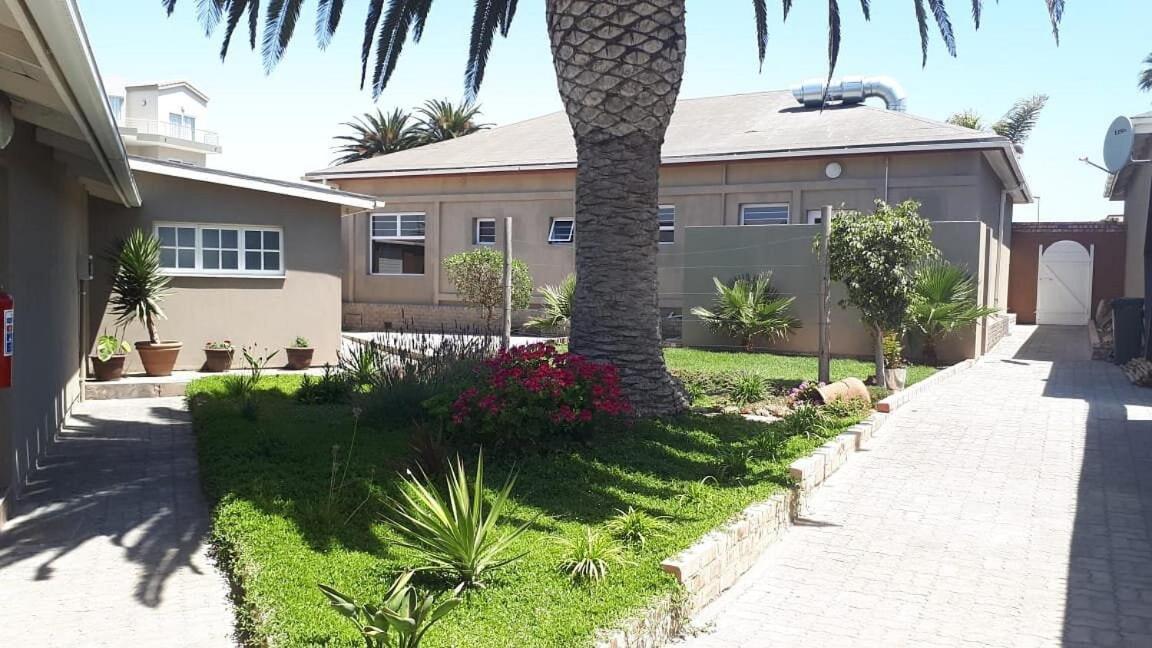 The Mole Guesthouse Swakopmund Luaran gambar